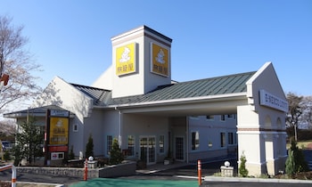 ファミリーロッジ旅籠屋・長者原 SA 店