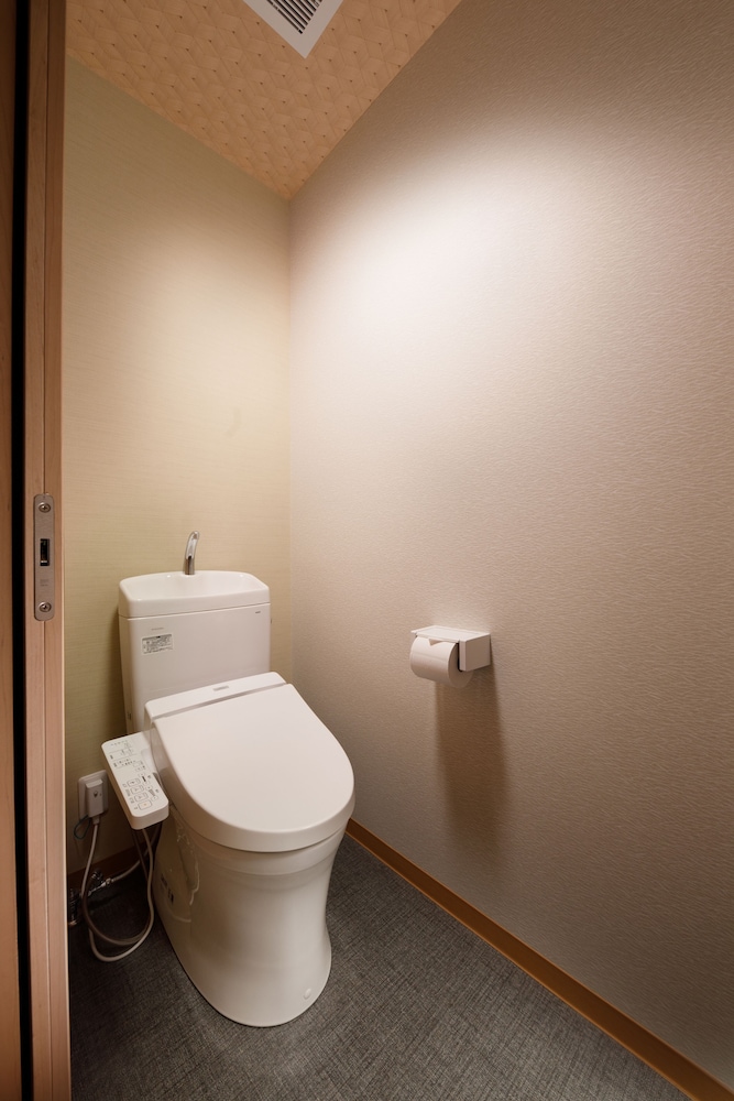 ダブルルーム 201 バスルーム2 | Connect inn 祇園四条