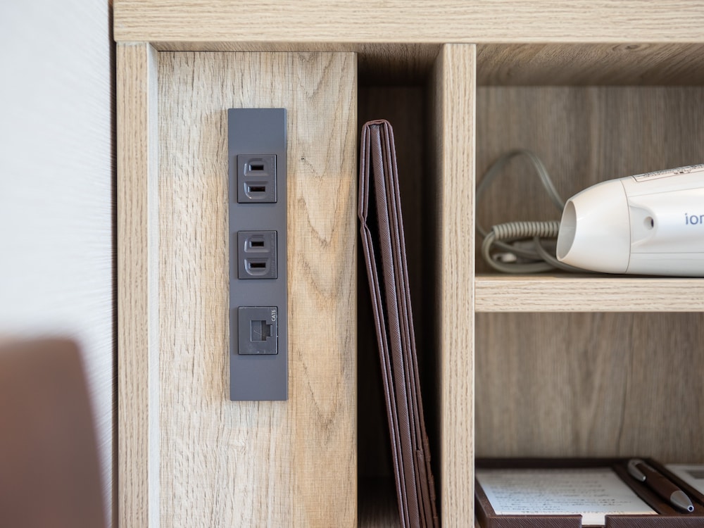 おまかせ(定員に幼児含む) 禁煙 客室の設備とサービス4 | スーパーホテル御殿場 1 号館