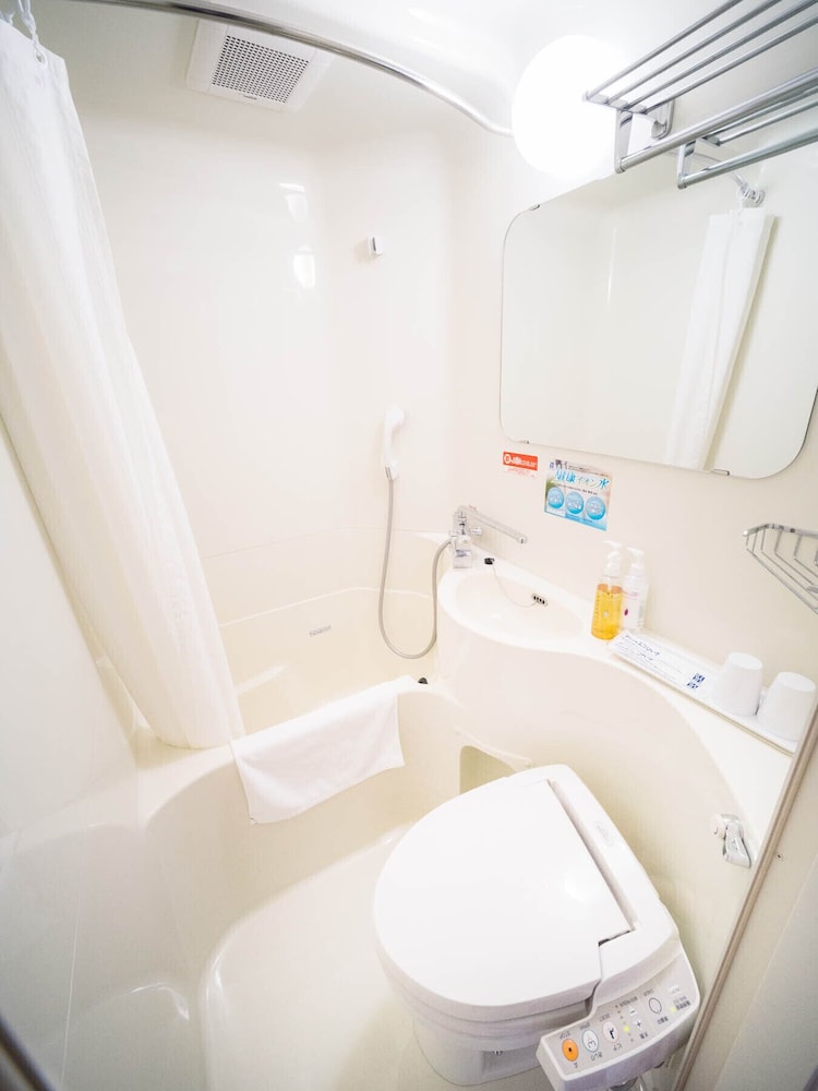 おまかせ(定員に幼児含む) 禁煙 バスルーム0 | スーパーホテル御殿場 1 号館