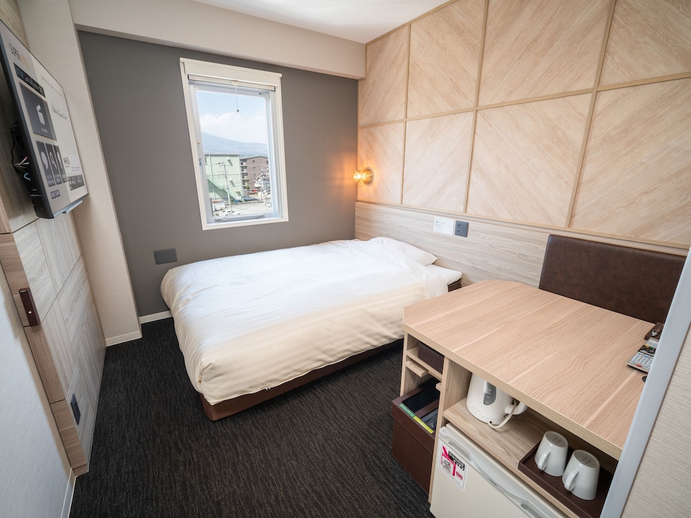 エクストラルーム(定員に幼児含む) 喫煙可 客室7 | スーパーホテル御殿場 1 号館