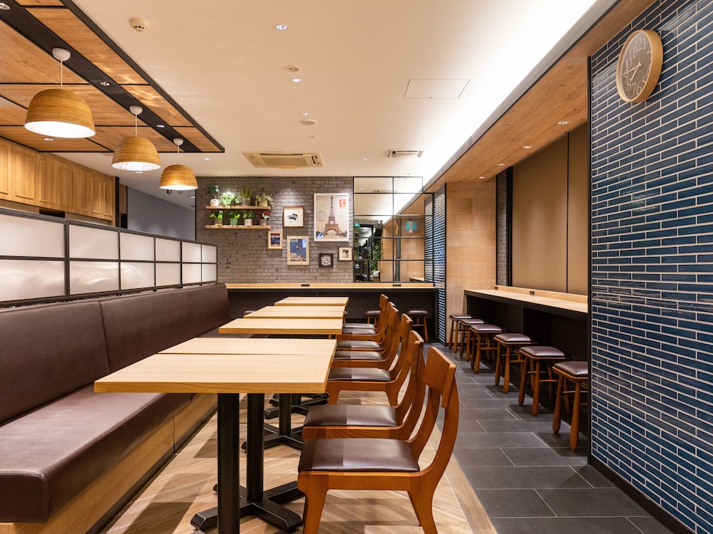 ロビーラウンジ1 | スーパーホテル御殿場 1 号館 ロビーラウンジ1 | スーパーホテル御殿場 1 号館