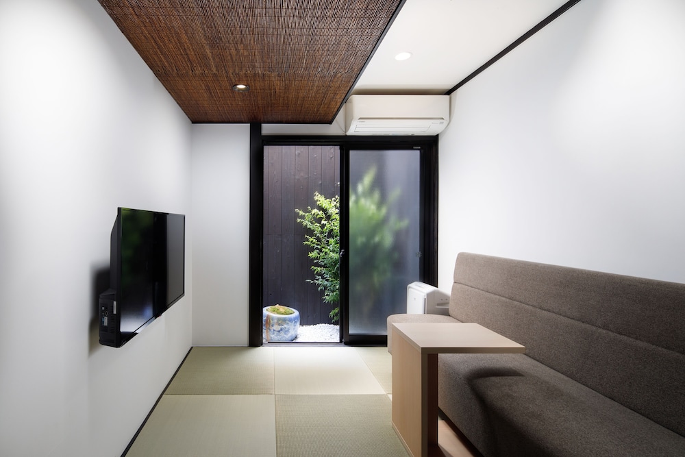 客室1 | 紡 七条鍵屋町