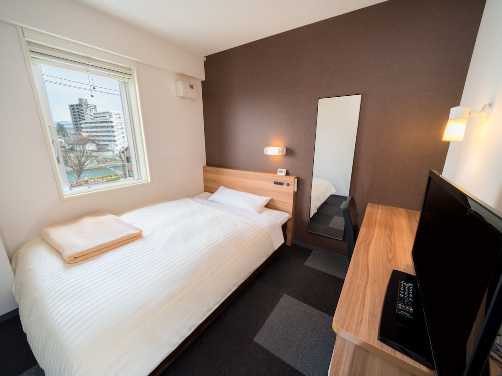 お部屋タイプお任せ 禁煙 | スーパーホテル盛岡