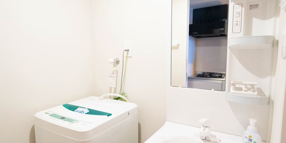 ロフト付き typeA/洗濯機・キッチン完備 禁煙 バスルーム1 | ホテルトーマス旭橋駅