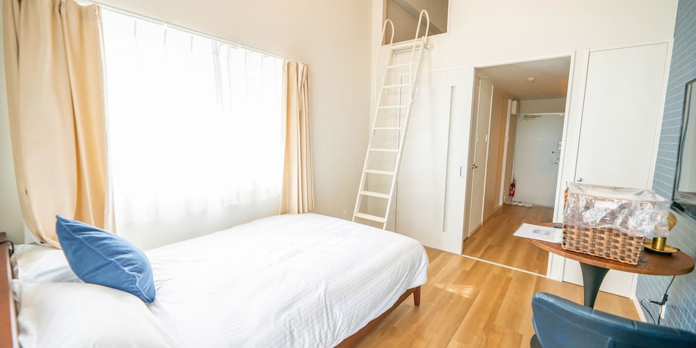 ロフト付き typeA/洗濯機・キッチン完備 禁煙 客室2 | ホテルトーマス旭橋駅