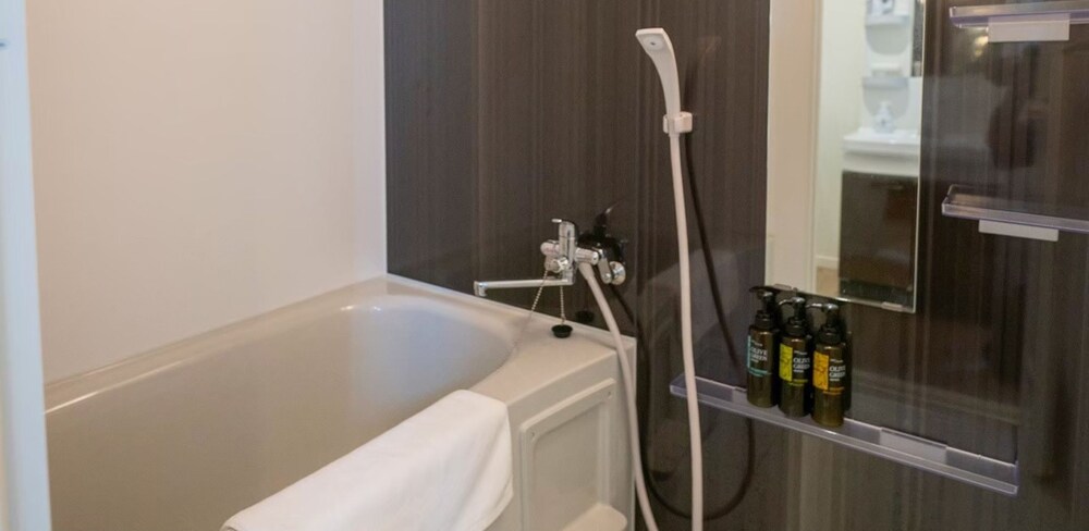 ロフト付き typeB/洗濯機・キッチン完備 禁煙 バスルーム0 | ホテルトーマス旭橋駅