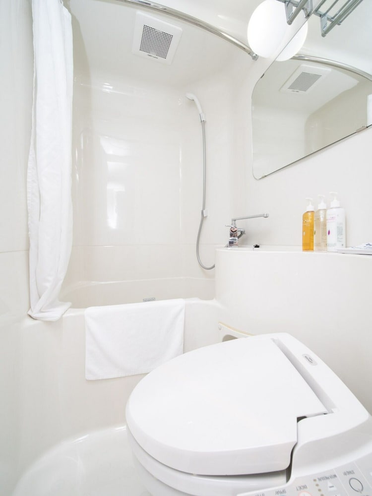 シングルルーム 禁煙 バスルーム0 | スーパーホテル沖縄・名護