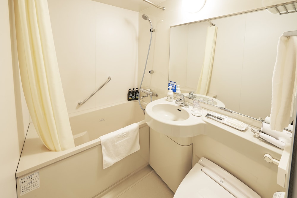 ダブルルーム 禁煙 バスルーム0 | 相鉄フレッサイン横浜駅東口