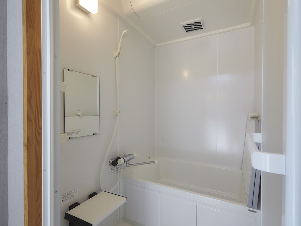 アパートメント (2F) バスルーム5 | おやど紀伊国屋 銀屋町