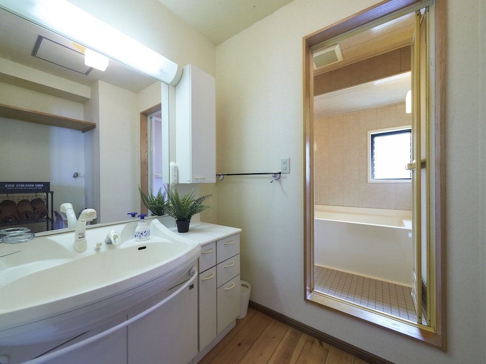 アパートメント (3F) バスルーム0 | おやど紀伊国屋 銀屋町