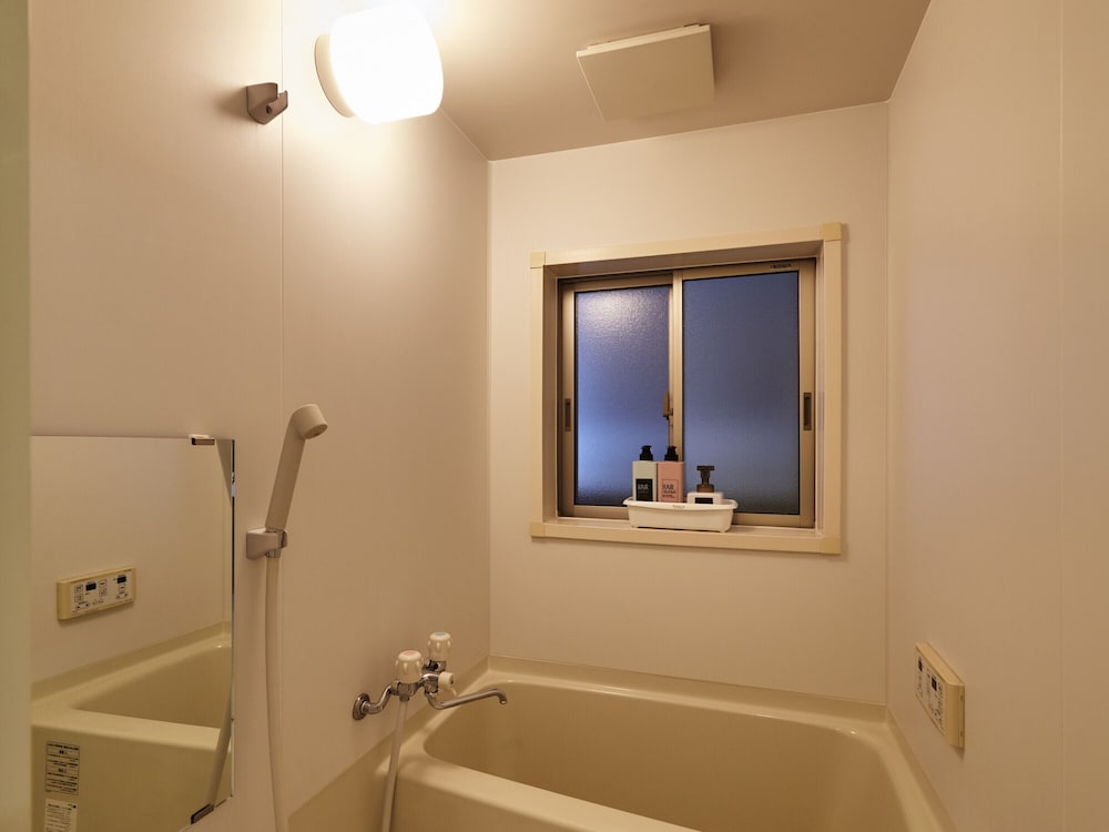 アパートメント (502) バスルーム3 | おやど紀伊国屋 大黒町