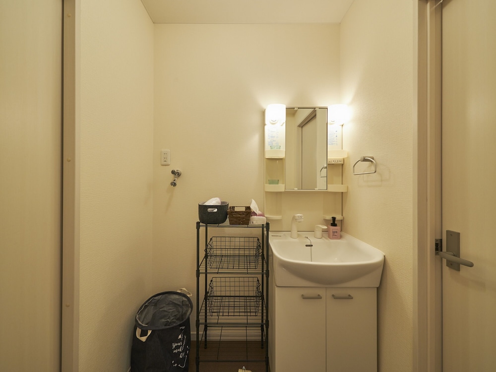 アパートメント (301) バスルームのシンク0 | おやど紀伊国屋 大黒町