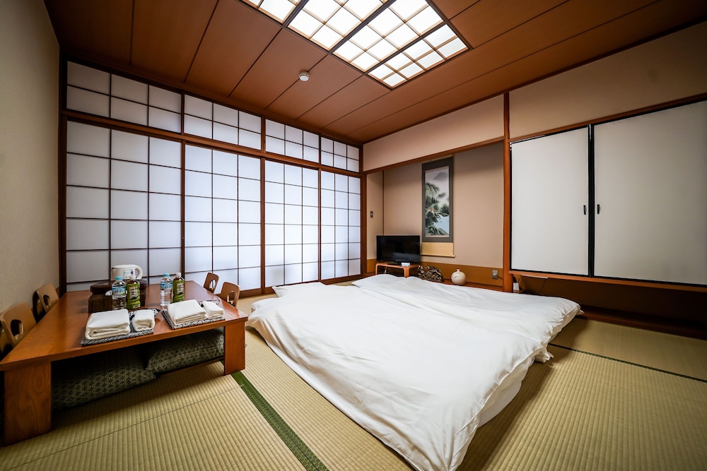 和室 客室1 | 箱根七福荘