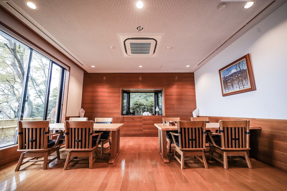 レストラン1 | 箱根七福荘