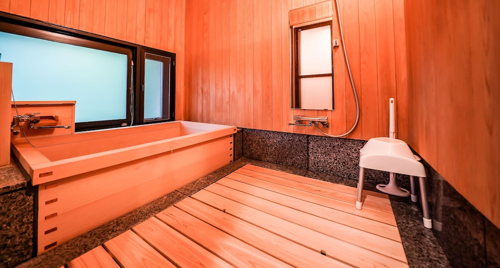 洋室（1） バスルーム0 | 箱根七福荘