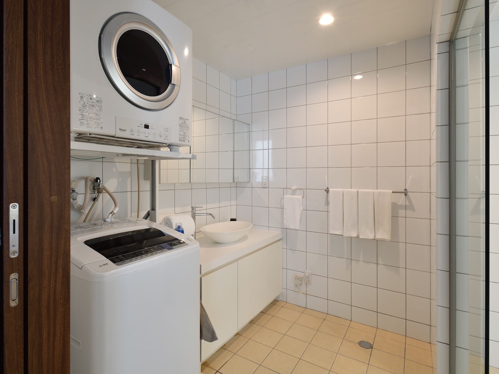 プライベートプールヴィラ (サウナ無し) 禁煙 バスルーム1 | The Pool & Sauna Villa MOTOBU