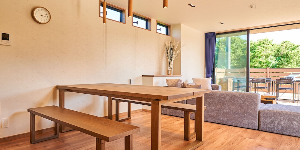 [ペット不可]スタンダードルーム 105 リビング エリア0 | Rakuten STAY HOUSE 九十九里一宮