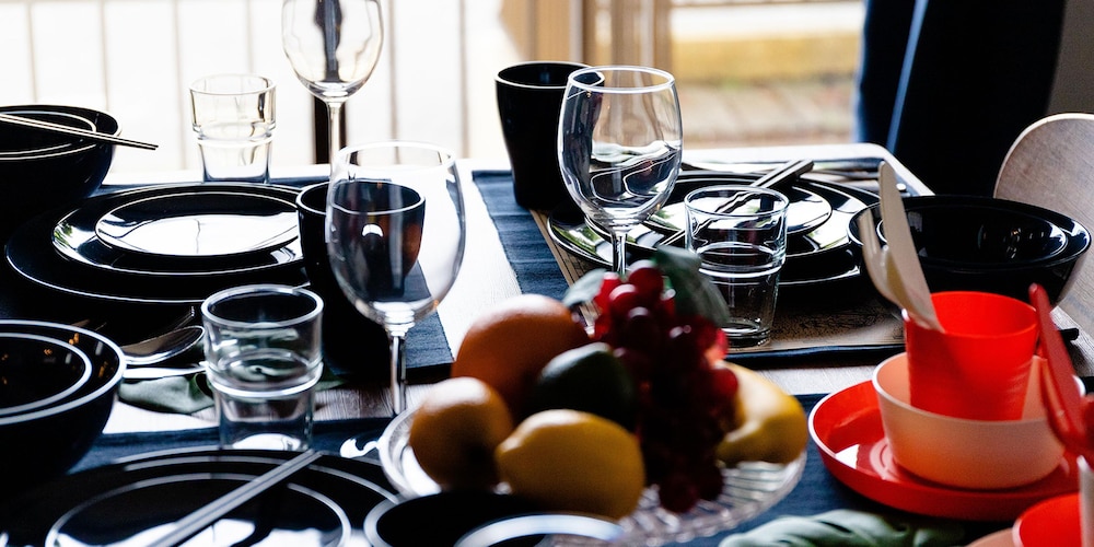 ハウス 客室内のダイニングエリア1 | Wave House 九十九里下貝塚