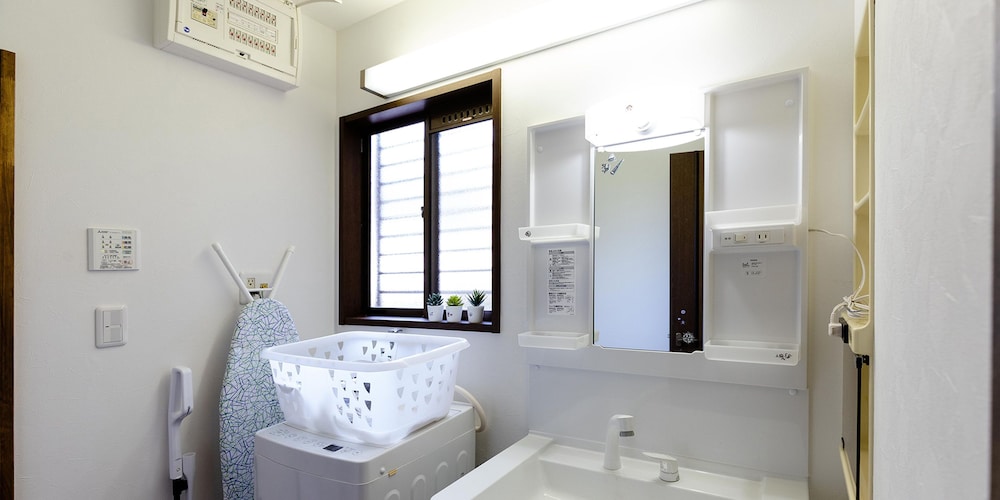 ハウス バスルームのシンク0 | Wave House 九十九里下貝塚