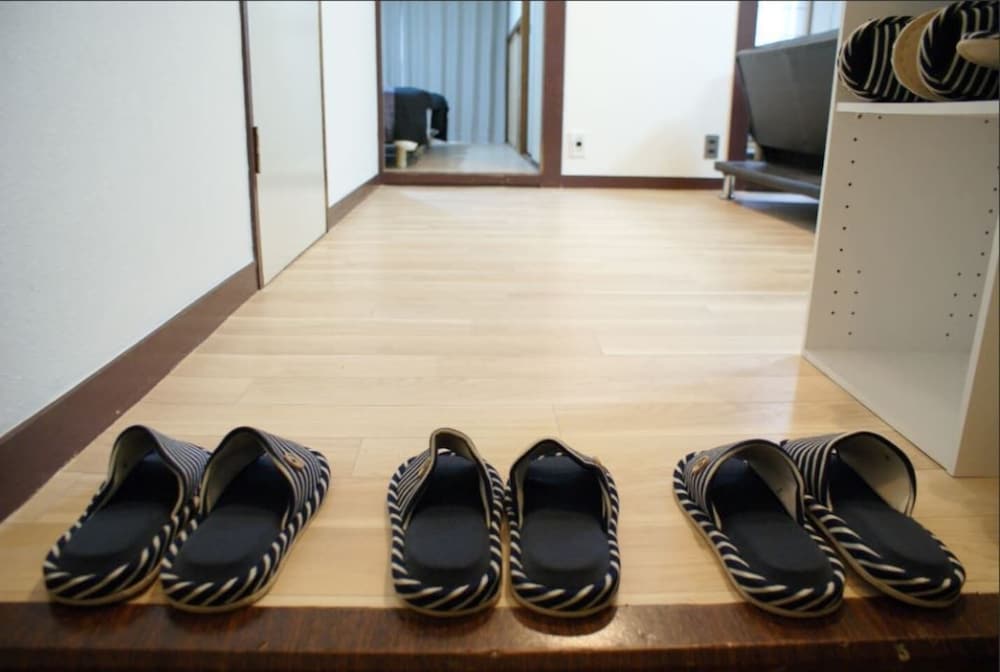 内部エントランス1 | Shin-Osaka GRAND-H 201