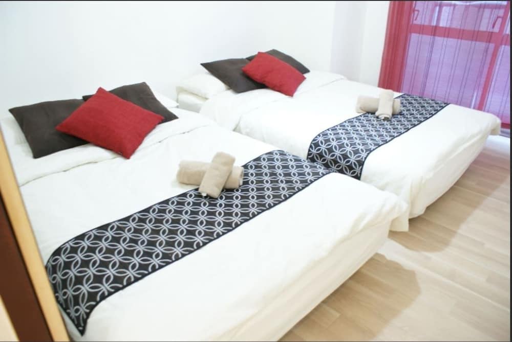 客室1 | Shin-Osaka GRAND-H 201