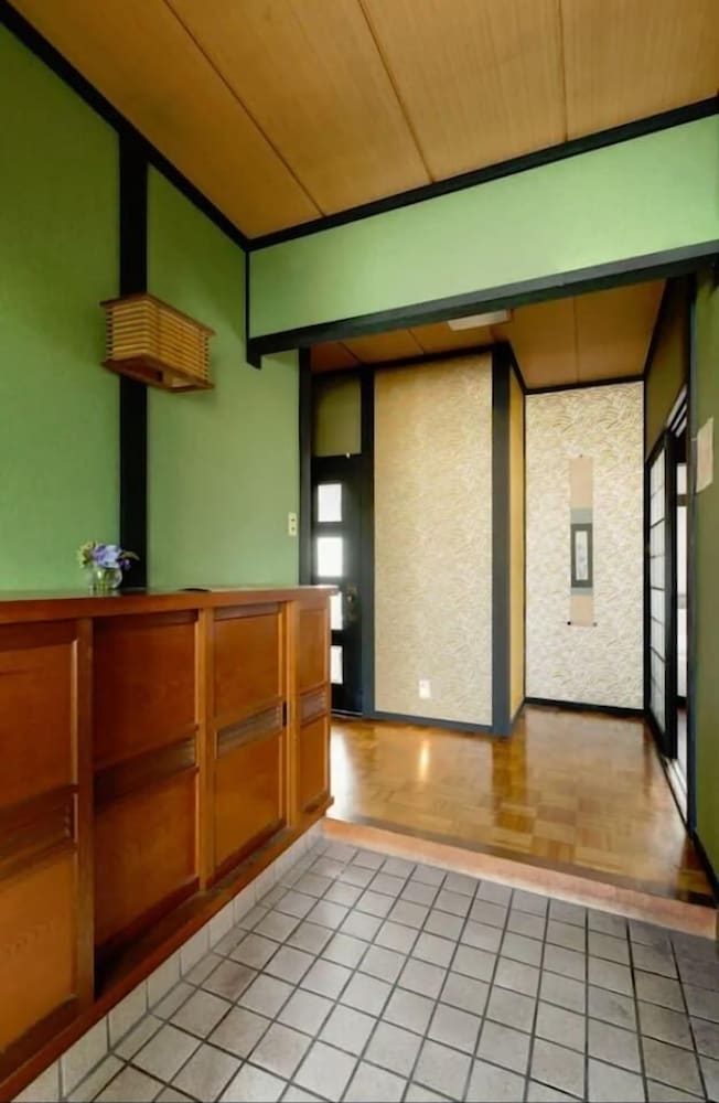 内部エントランス1 | RESIDENTIAL HOTEL OSAKA USJ