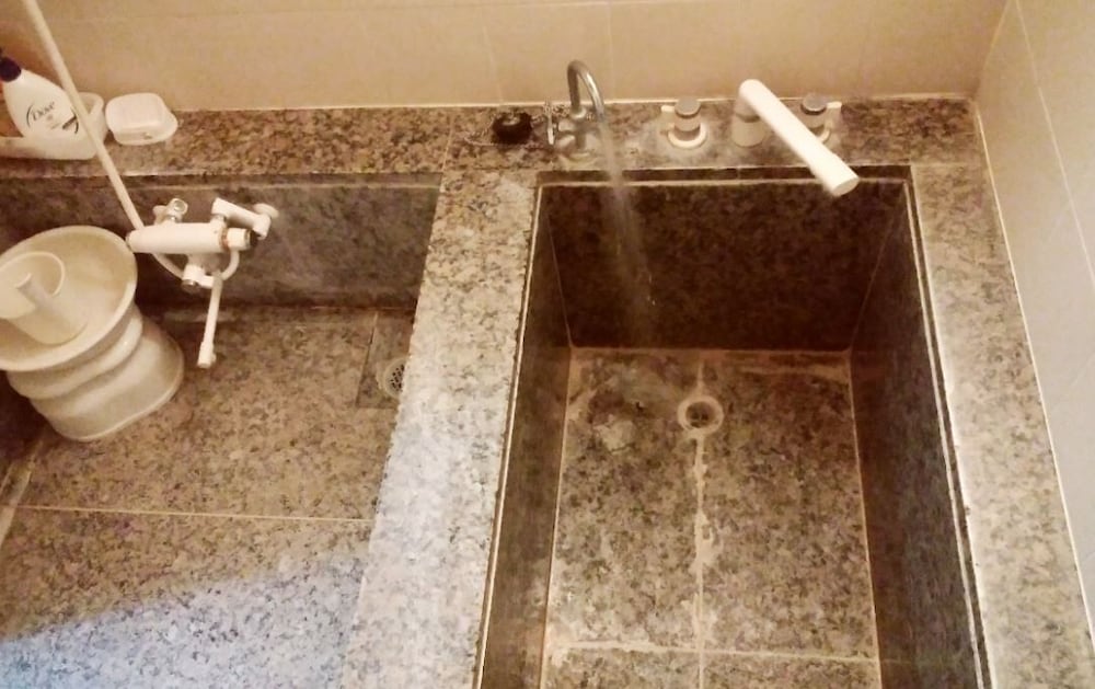 アパートメント 2 ベッドルーム バスルーム1 | 箱根町 湯本 コンドミニアム 桜 B-9 HS1