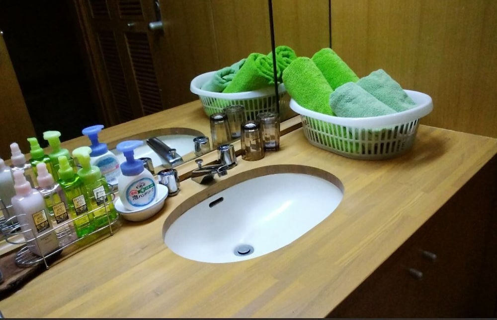 アパートメント 2 ベッドルーム バスルーム2 | 箱根町 湯本 コンドミニアム 桜 B-9 HS1