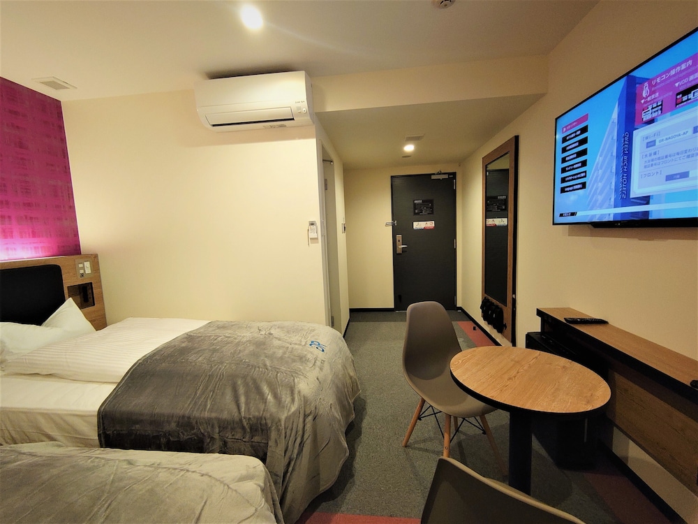 ツイン セミダブル2台 禁煙 客室4 | グリーンリッチホテル名古屋錦 人工温泉・二股湯の華