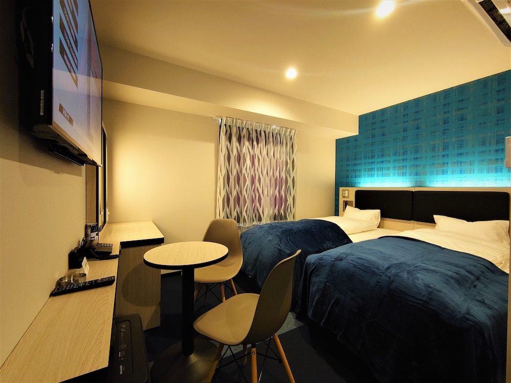 ツイン セミダブル2台 禁煙 | グリーンリッチホテル名古屋錦 人工温泉・二股湯の華