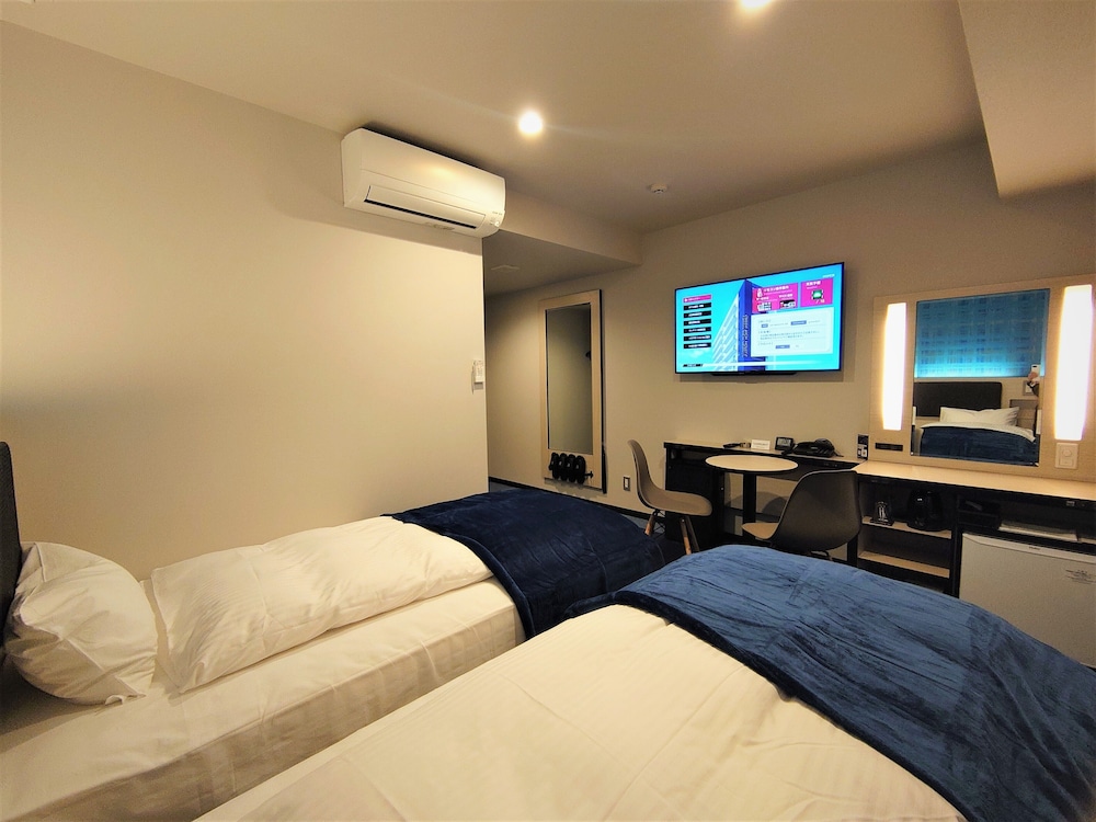 ツイン セミダブル2台 禁煙 客室2 | グリーンリッチホテル名古屋錦 人工温泉・二股湯の華