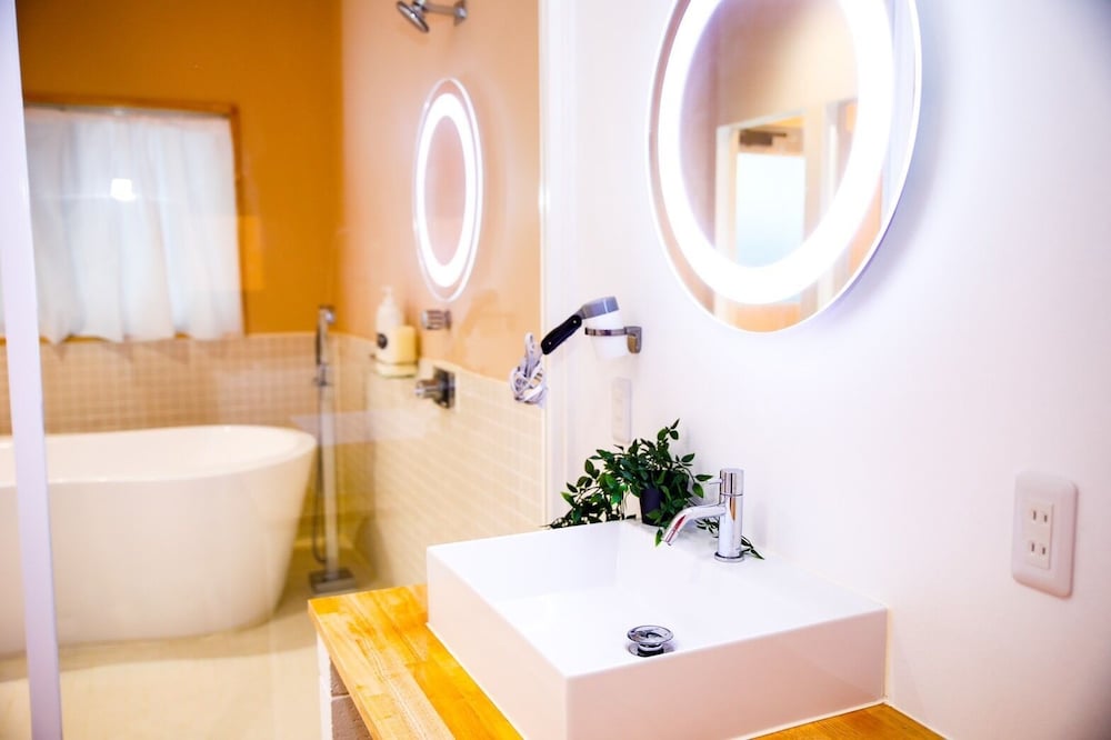 プレミアム ヴィラ オーシャンビュー バスルーム1 | Shirahama Beach Garden