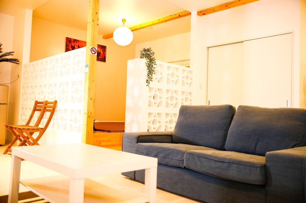 プレミアム ヴィラ オーシャンビュー リビングルーム4 | Shirahama Beach Garden