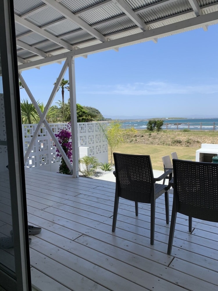 プレミアム ヴィラ オーシャンビュー テラス / パティオ0 | Shirahama Beach Garden