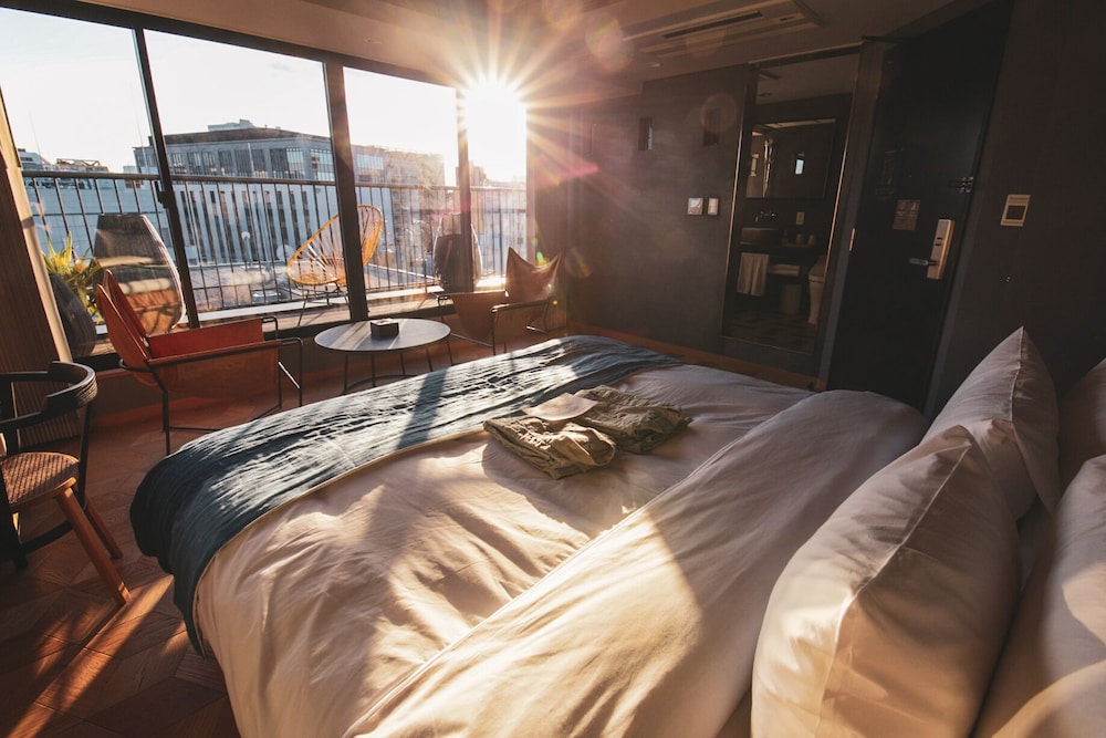 Superior King Terrace C (901) | 浅草九倶楽部HOTEL