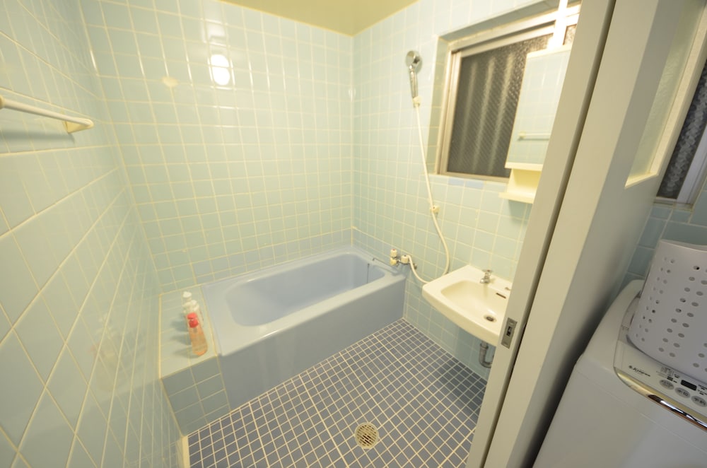 一棟貸切 バスルーム0 | Sobe House in Yomitanson