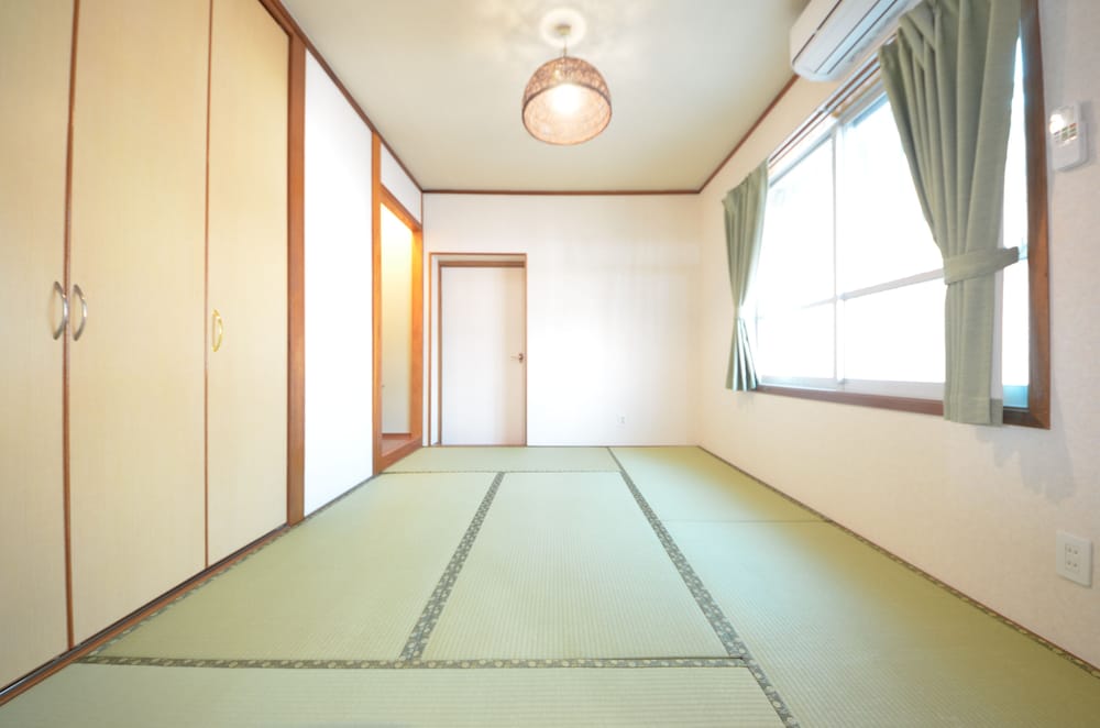 一棟貸切 客室5 | Sobe House in Yomitanson