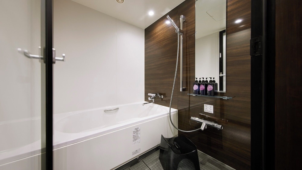 コンフォート ルーム 1 ベッドルーム 禁煙 冷蔵庫 バスルーム1 | Minn 金沢