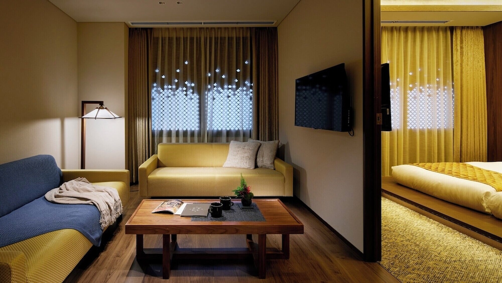 エグゼクティブ ルーム ベッド (複数台) 禁煙 キッチン | Minn 金沢