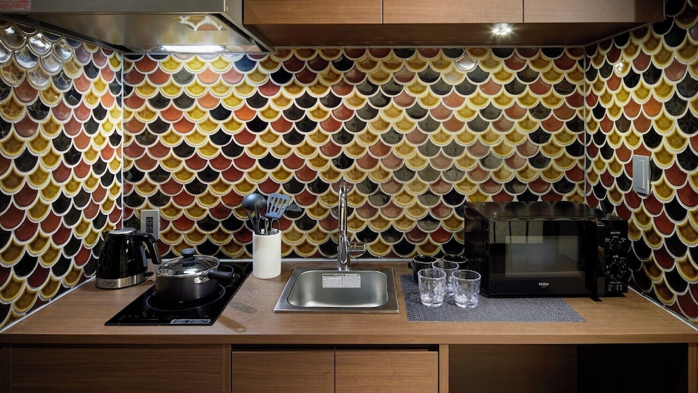 デラックス トリプルルーム ベッド (複数台) 禁煙 キッチン 専用キッチン0 | Minn 金沢