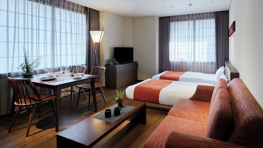 デラックス トリプルルーム ベッド (複数台) 禁煙 キッチン 客室2 | Minn 金沢