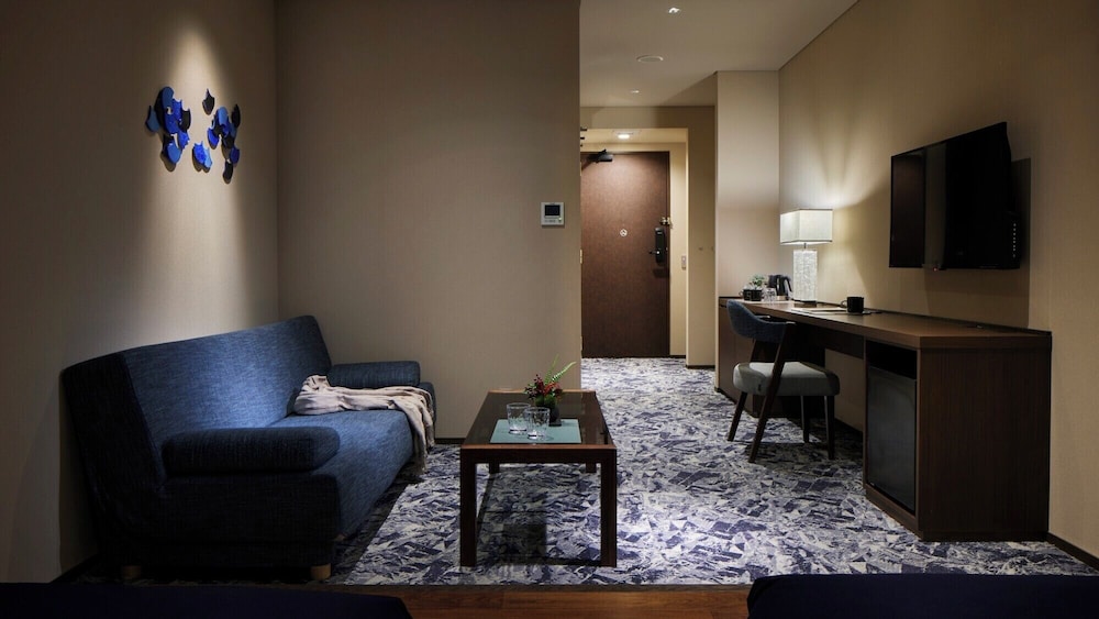 コンフォート トリプルルーム 1 ベッドルーム 禁煙 冷蔵庫 客室1 | Minn 金沢