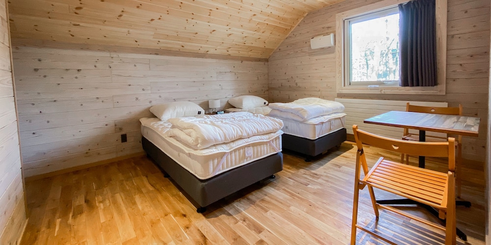 【コテージ Ａ】2階建て2LDK (70平米) 無料WIFI 禁煙 客室12 | Baan Hakuba