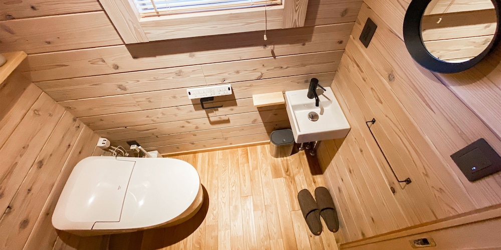 【コテージ Ａ】2階建て2LDK (70平米) 無料WIFI 禁煙 客室7 | Baan Hakuba