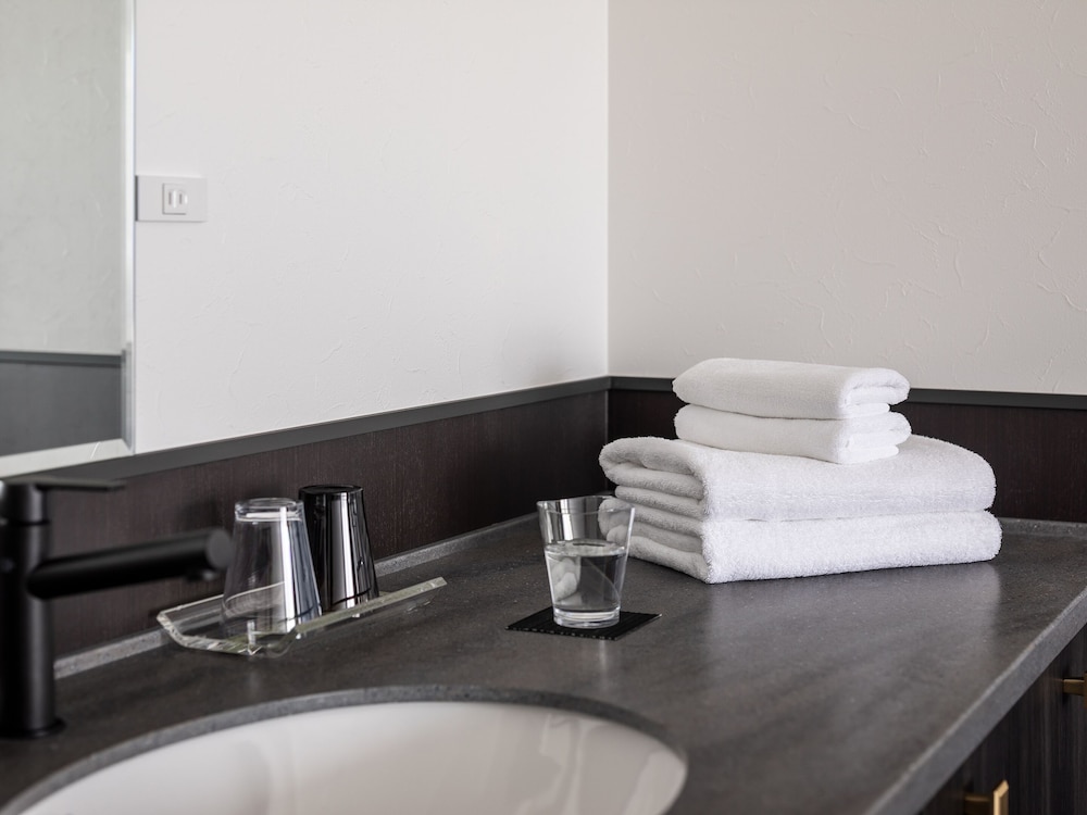 スタンダードトリプル (禁煙) 客室の設備とサービス2 | 三井ガーデンホテル京都河原町浄教寺