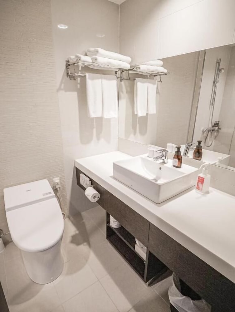 2 Bedroom Suite Twin Bed (No Air Conditioning) バスルーム0 | チャトリウム ニセコ
