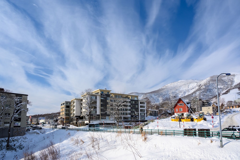 2ベッドルームスイート 羊蹄山 ビュー シティ ビュー0 | チャトリウム ニセコ