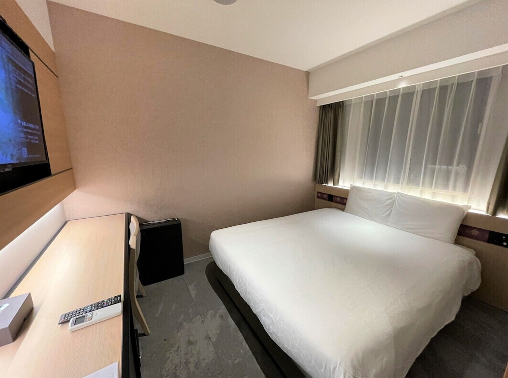 スタンダード ダブルルーム | 変なホテルプレミア 奈良