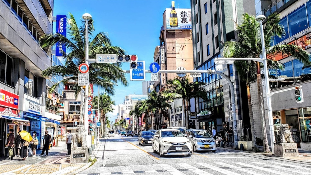 観光スポット1 | かりゆしコンドミニアムリゾート那覇 グランステイ旭橋駅前